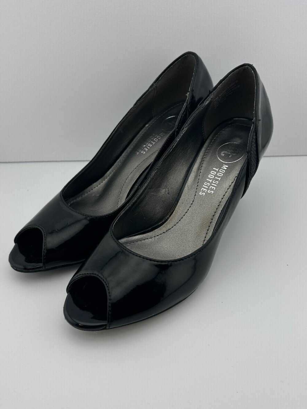 MOOTSIES TOOTSIES BLACK HIGH GLOSS PATENT PEEP-TOE KITTEN HEEL PUMPS SIZE 7M - Picture 2 of 12